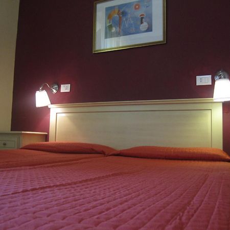 Hotel Genzianella Firenze Bagian luar foto