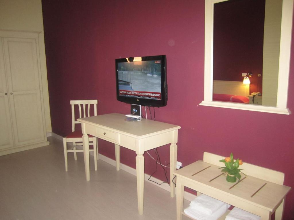 Hotel Genzianella Firenze Ruang foto