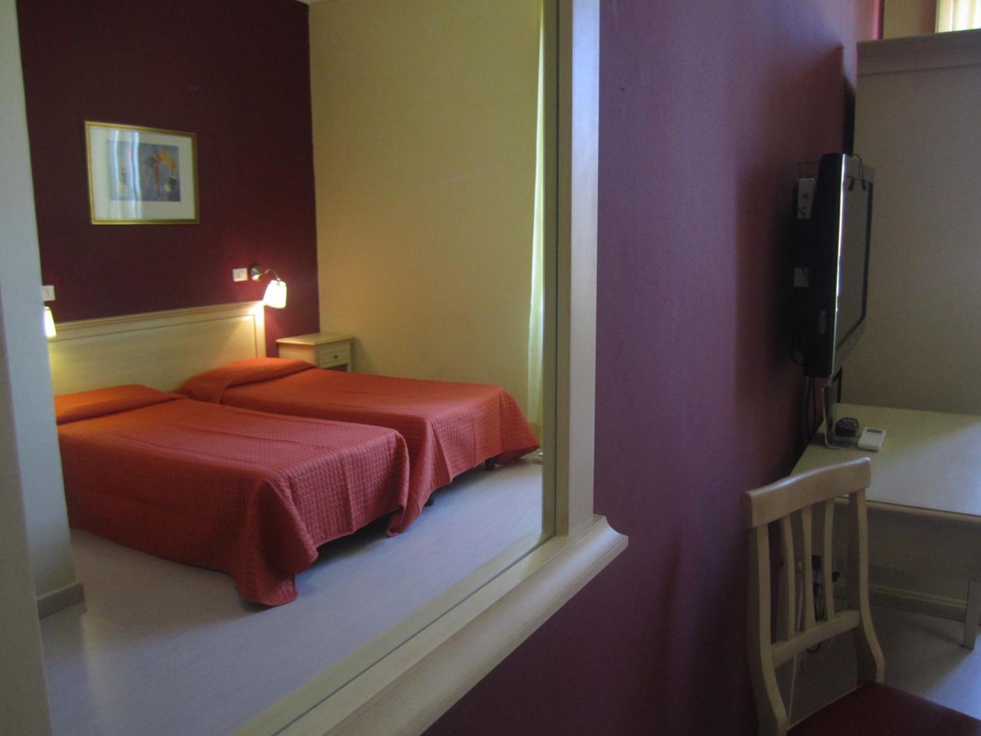 Hotel Genzianella Firenze Bagian luar foto